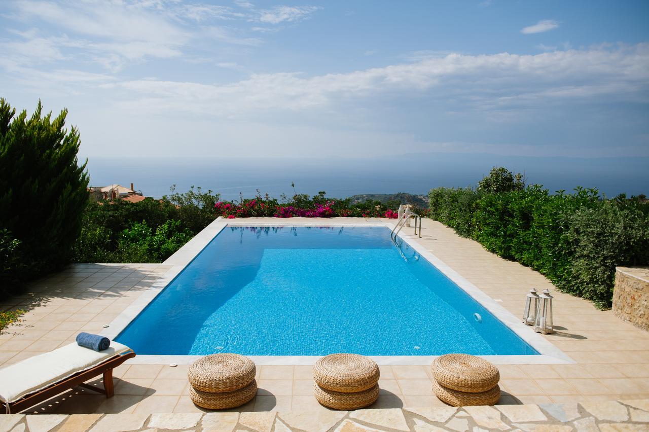 Lena'S Villa Stoupa Exterior photo